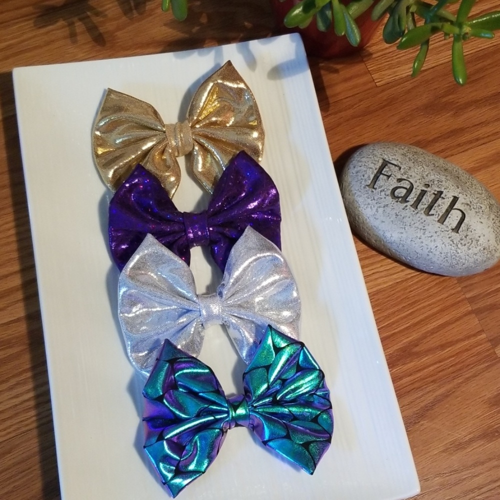 Mermaid bows 4 bows‎